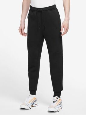 Rare New Nike Tech Fleece Joggers Black Men’s Size XXL Nike